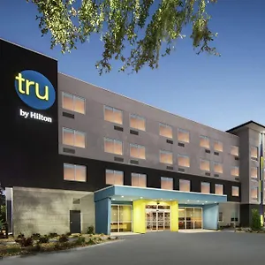 Tru By Hilton Midtown Ga 3*, Savannah United States