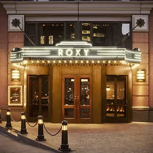 4* Отель Roxy