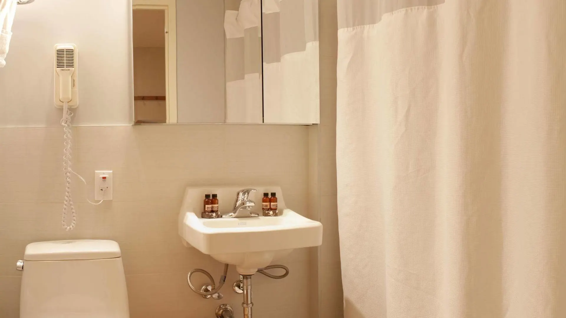 Sanctuary Nyc Retreats Hotel New York